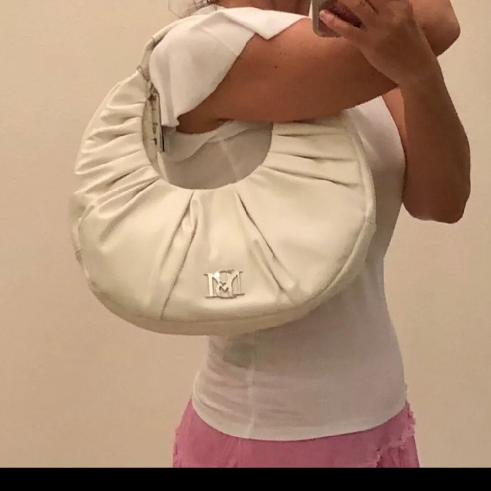 Badgley Mischka trendy brand